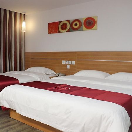 Thank Inn Chain Hotel Guangdong Shenzhen Baoan International Airport Eksteriør bilde